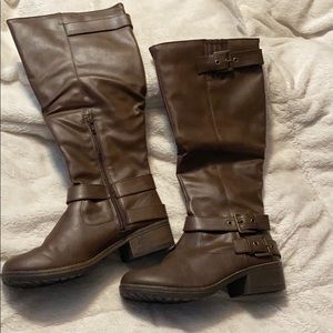 Women’s tall boots